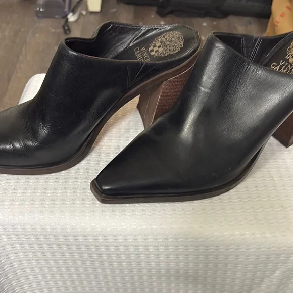 Vince Camuto Black Leather Mules - Picture 4 of 4